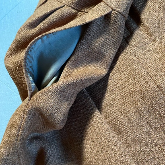 LUI CHANTANT WOOL SUIT…A RARE FIND - Picture 12 of 12
